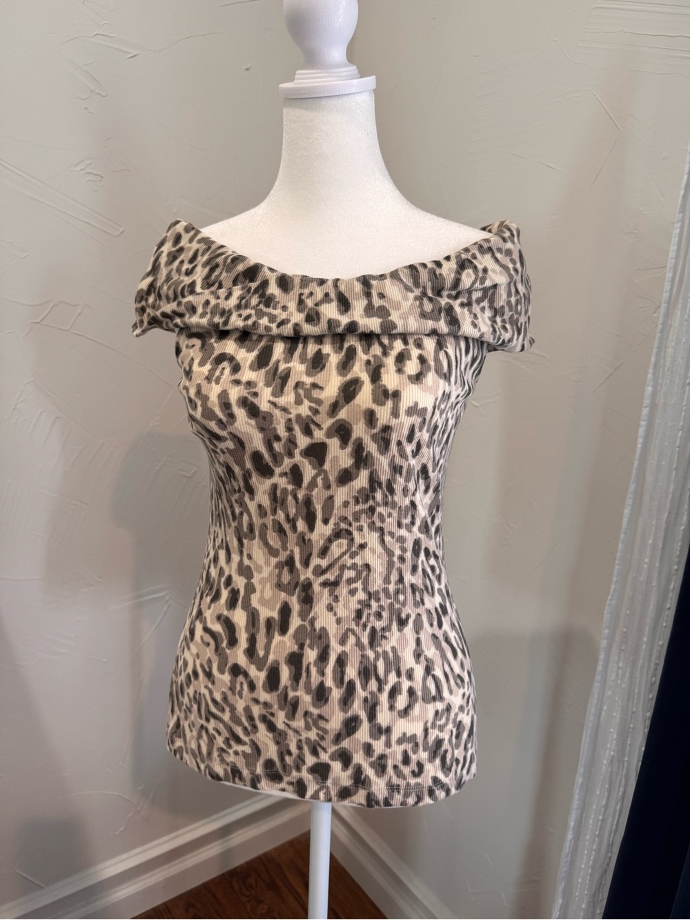 Pilcro Off-Shoulder Leopard Print Knit Top